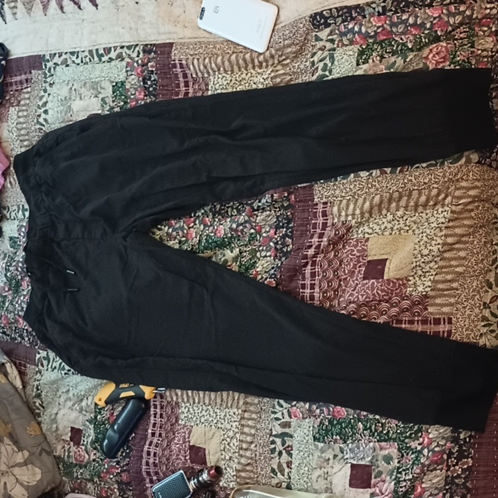 Black north face leggings